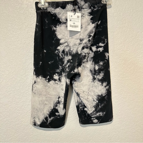 New Zara Tie Dye Stretch Bleach Design Gray Biker Shorts Medium 6050/406 - Picture 4 of 8